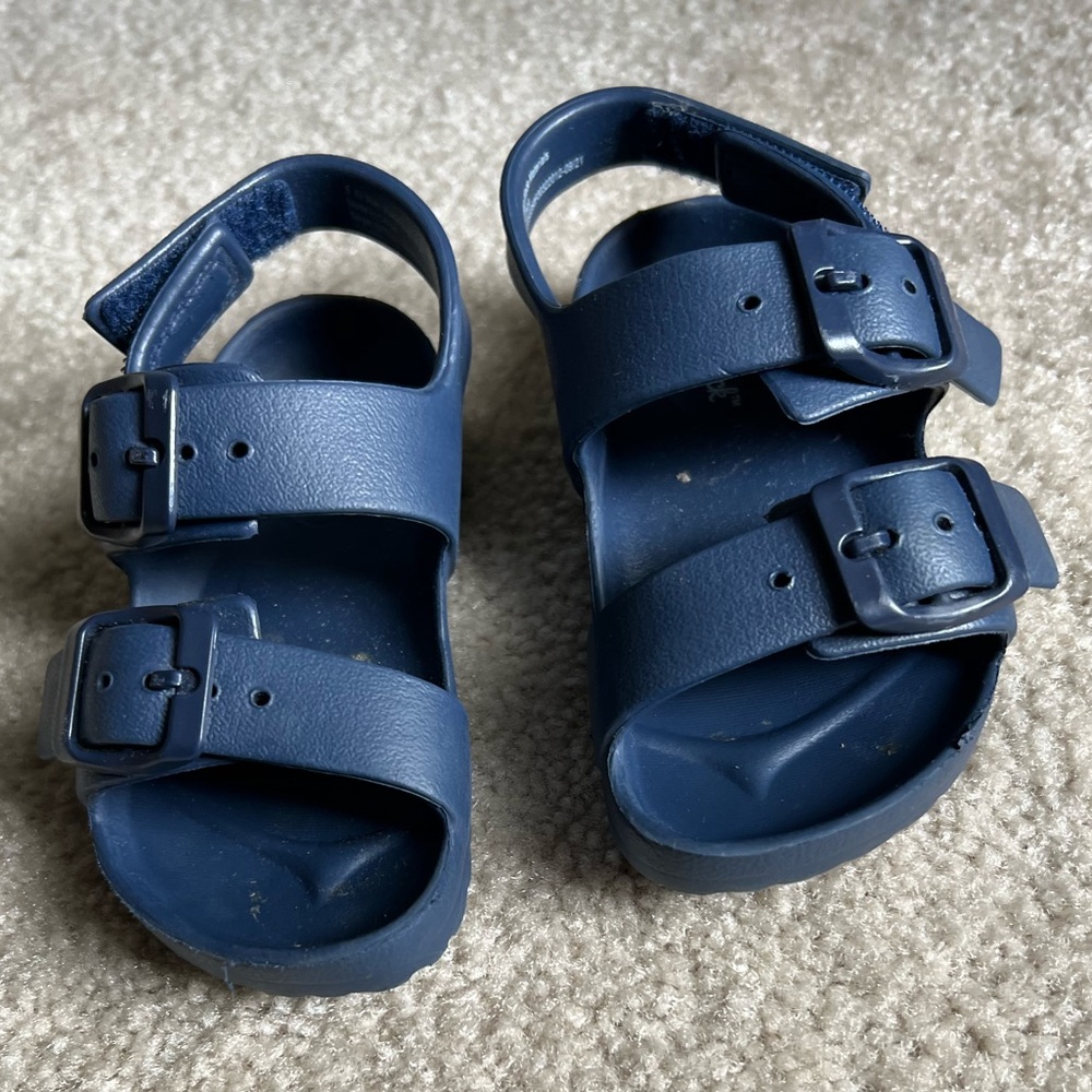 Cat & Jack baby boy sandals size 5